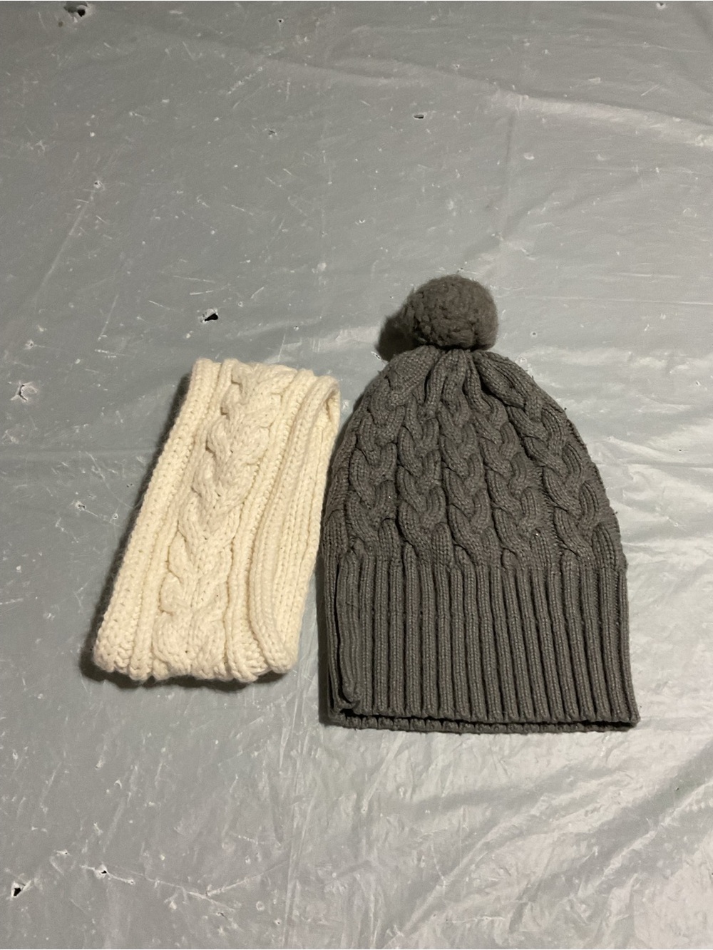 Women’s Cable Knit Pom Beanie and Headband Set - Gray & Cream